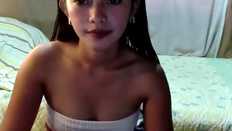 Snapshot of urtinypinay chatting on September 2025 02:59:02 AM urtinypinay online show from September 2025 02:59:02 AM