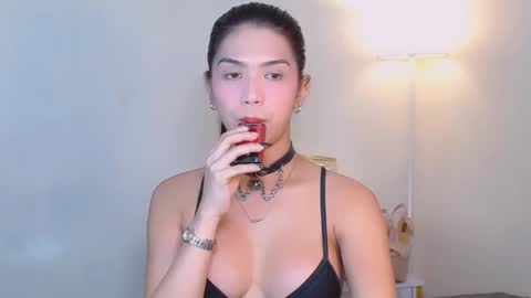 urwildest_margaret online show from February 2026 10:16:01 AM