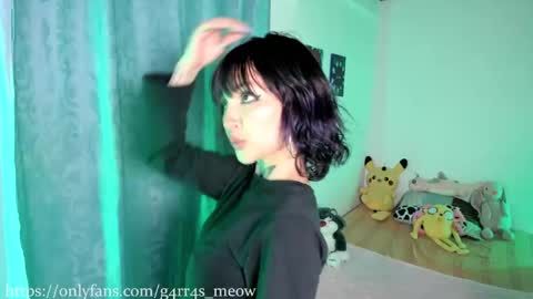 Snapshot of uryko_yor chatting on January 2025 01:41:01 AM online show from January 2025 01:41:01 AM