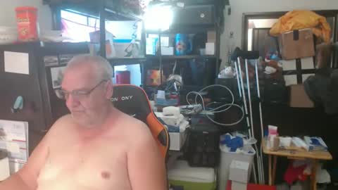 Snapshot of usgoober chatting on June 2026 11:35:01 AM Eric online show from June 2026 11:35:01 AM