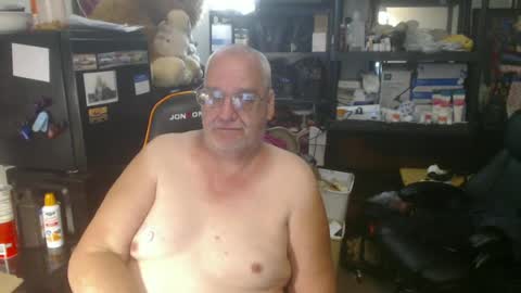 Snapshot of usgoober chatting on June 2026 02:13:02 AM Eric online show from June 2026 02:13:02 AM