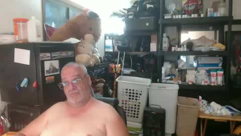 Snapshot of usgoober chatting on June 2026 02:17:01 AM Eric online show from June 2026 02:17:01 AM