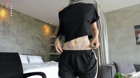 Eva online show from November 2025 04:55:01 AM