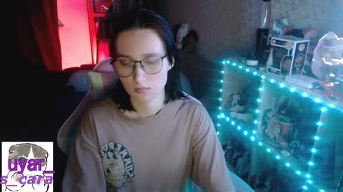 Cara online show from September 2025 03:56:02 PM