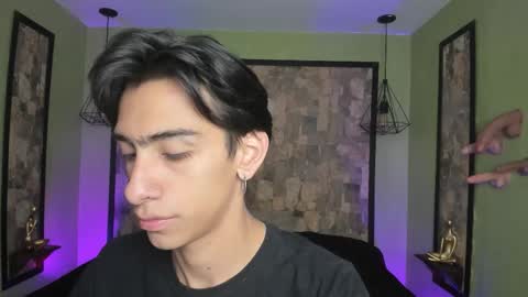 Snapshot of uyukie chatting on September 2025 11:32:01 AM UYUKIE online show from September 2025 11:32:01 AM