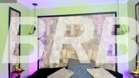 Snapshot of uyukie chatting on October 2025 11:33:02 AM UYUKIE online show from October 2025 11:33:02 AM