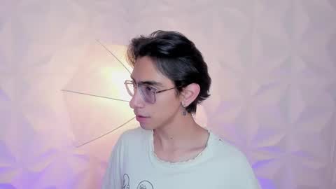 Snapshot of uyukie chatting on March 2026 01:43:02 AM UYUKIE online show from March 2026 01:43:02 AM