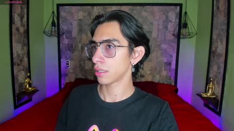 Snapshot of uyukie chatting on April 2026 03:15:01 AM UYUKIE online show from April 2026 03:15:01 AM