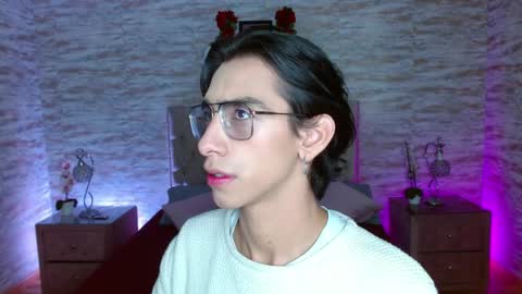 Snapshot of uyukie chatting on April 2026 12:32:01 AM UYUKIE online show from April 2026 12:32:01 AM