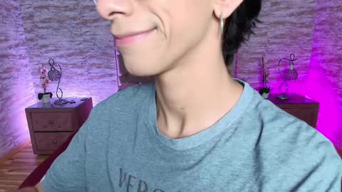 Snapshot of uyukie chatting on April 2026 02:06:01 AM UYUKIE online show from April 2026 02:06:01 AM