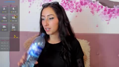 v1cky_ online show from February 2025 10:20:01 PM