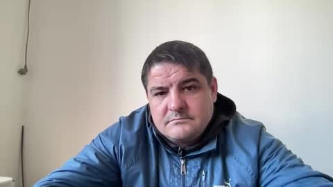 vaginalnik online show from April 2026 06:35:02 AM