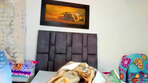 Snapshot of vahiolet_smith chatting on June 2026 03:09:02 AM Vahiolet smith online show from June 2026 03:09:02 AM