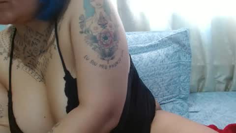 Vah Oliver online show from January 2025 07:10:01 PM