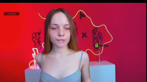 vaiolet_lovely online show from May 2026 05:26:02 AM