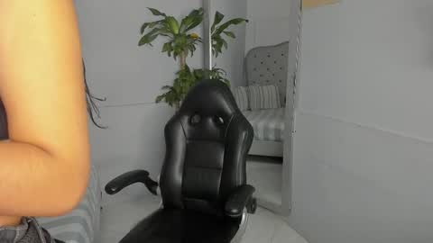Vaioleth online show from April 2026 11:34:01 AM