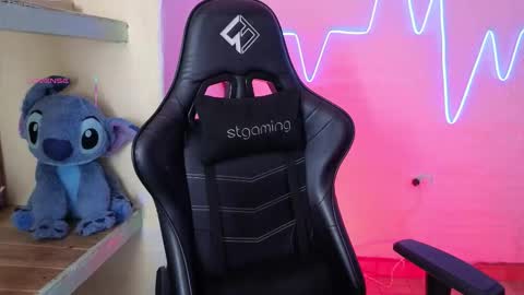 Val online show from February 2026 06:06:01 AM