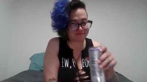 valarieak online show from September 2025 07:38:01 PM