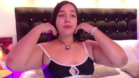 Snapshot of valen_scott_ chatting on March 2026 01:15:01 PM Valen Scott online show from March 2026 01:15:01 PM