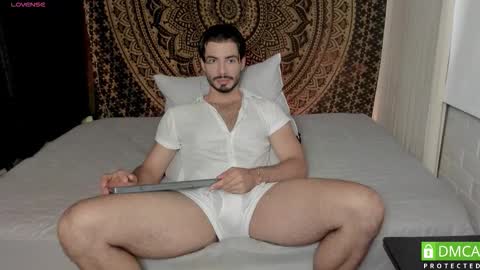 valentin_hoffman online show from December 2025 11:41:02 AM