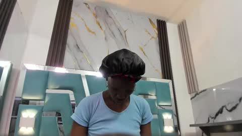 Sharon online show from December 2025 11:37:01 AM