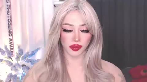 Amanda online show from April 2026 01:55:02 PM