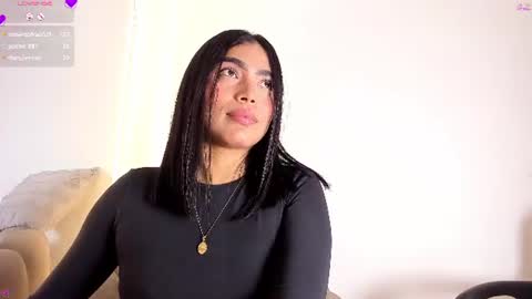 Snapshot of valentina_noa chatting on July 2026 03:03:02 PM Valentina online show from July 2026 03:03:02 PM