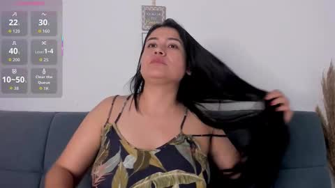 valentina_owens online show from December 2025 03:57:01 AM