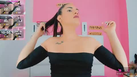 Snapshot of valentina_princess_ chatting on July 2026 05:43:01 AM valentina_princess_ online show from July 2026 05:43:01 AM