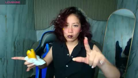 Snapshot of valentina_r_ chatting on January 2026 03:09:01 AM Valentina online show from January 2026 03:09:01 AM