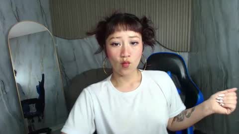 Snapshot of valentina_r_ chatting on January 2026 02:49:02 AM Valentina online show from January 2026 02:49:02 AM