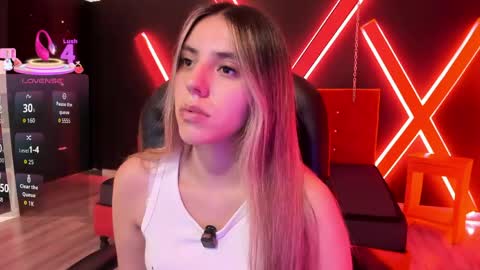 Valentina online show from April 2026 06:46:01 PM