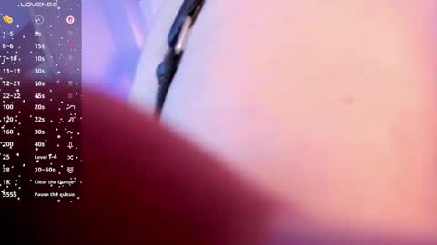 Mia  online show from October 2025 09:34:01 PM