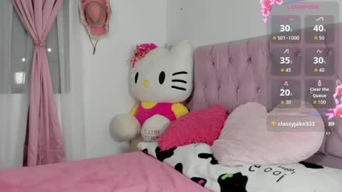 Snapshot of valentine_sweety chatting on May 2026 11:12:03 PM Valentine online show from May 2026 11:12:03 PM