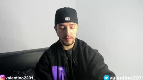 valentino online show from December 2024 12:39:01 AM