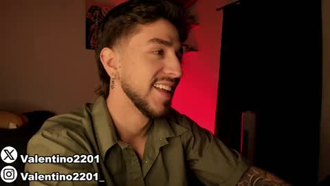 valentino online show from March 2025 01:36:02 AM