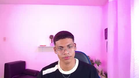 Valentino  online show from April 2026 09:26:01 PM