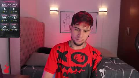 Snapshot of valentinoo_10 chatting on January 2026 08:01:02 PM Manuel online show from January 2026 08:01:02 PM