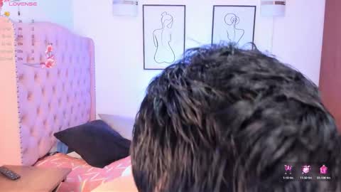 Snapshot of valentinoo_10 chatting on February 2026 06:45:01 PM Manuel online show from February 2026 06:45:01 PM