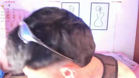 Snapshot of valentinoo_10 chatting on February 2026 11:14:01 PM Manuel online show from February 2026 11:14:01 PM