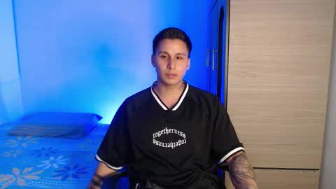 VALENTINO online show from November 2025 11:02:01 PM