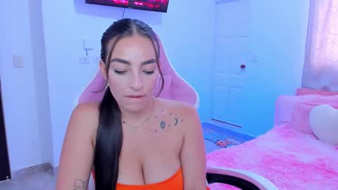 Tatiana Lopez online show from November 2025 03:23:02 PM