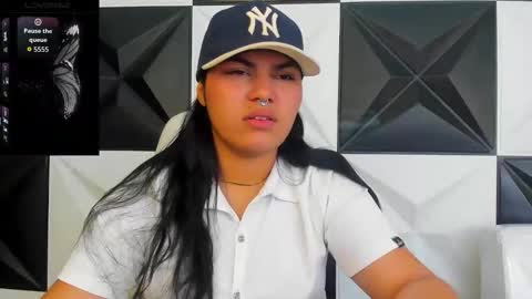 valeri_harpers4 online show from February 2026 03:33:01 AM