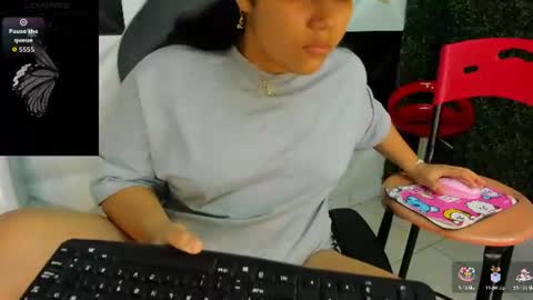 valeri_harpers4 online show from July 2026 09:25:01 PM