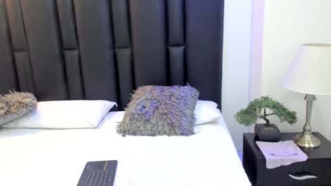 valeri_tafur online show from January 2025 10:48:01 AM