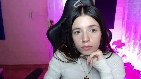 Snapshot of valeria_mendozza chatting on February 2025 07:56:02 AM   online show from February 2025 07:56:02 AM