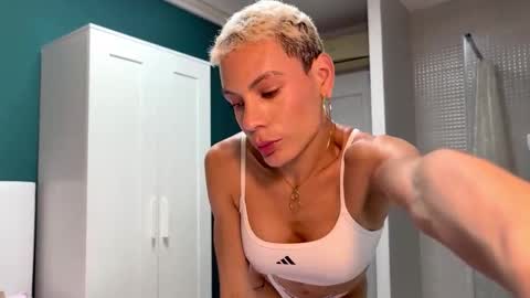 valeria_thonson online show from November 2025 09:54:02 AM