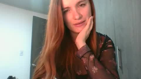 Snapshot of valeriafrannco chatting on May 2026 04:52:02 AM valeriafrannco online show from May 2026 04:52:02 AM
