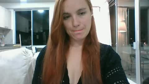 Snapshot of valeriafrannco chatting on June 2026 04:04:02 AM valeriafrannco online show from June 2026 04:04:02 AM