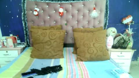 La valerie26 online show from December 2025 11:39:02 AM